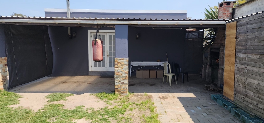 4 Bedroom Property for Sale in Schaap Kraal Western Cape